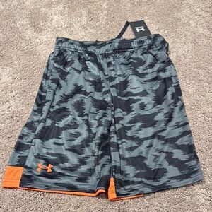 Youth size Large under armour shorts NWT